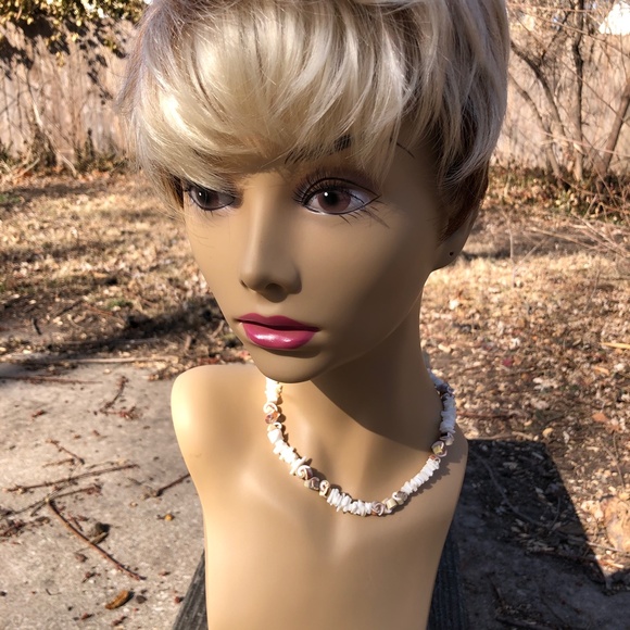 Vintage 80s Abstract Shell Necklace Choker - Picture 6 of 6